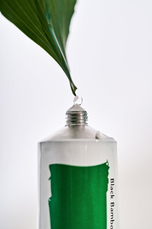 Haruharu Wonder Black Bamboo Nourishing Calming Hand & Nail Cream 1.69 fl oz