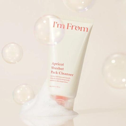 I’m From Apricot Sherbet Pack Cleanser – почистващ продукт с кайсия, салицилова киселина, ниацинамид и витамин C за гладка и свежа кожа.