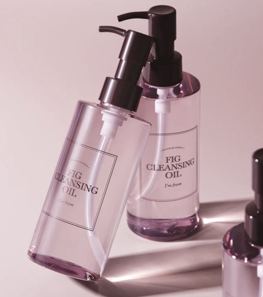 I’m From Fig Cleansing Oil – почистващо олио със смокиня, арган, камелия, жожоба и макадамия за грим, SPF и нежно двойно почистване.