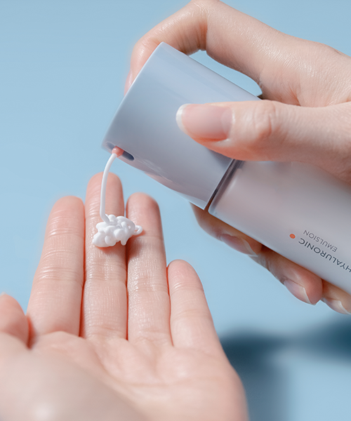 Laneige Water Bank Blue Hyaluronic Emulsion – Dry Skin Care