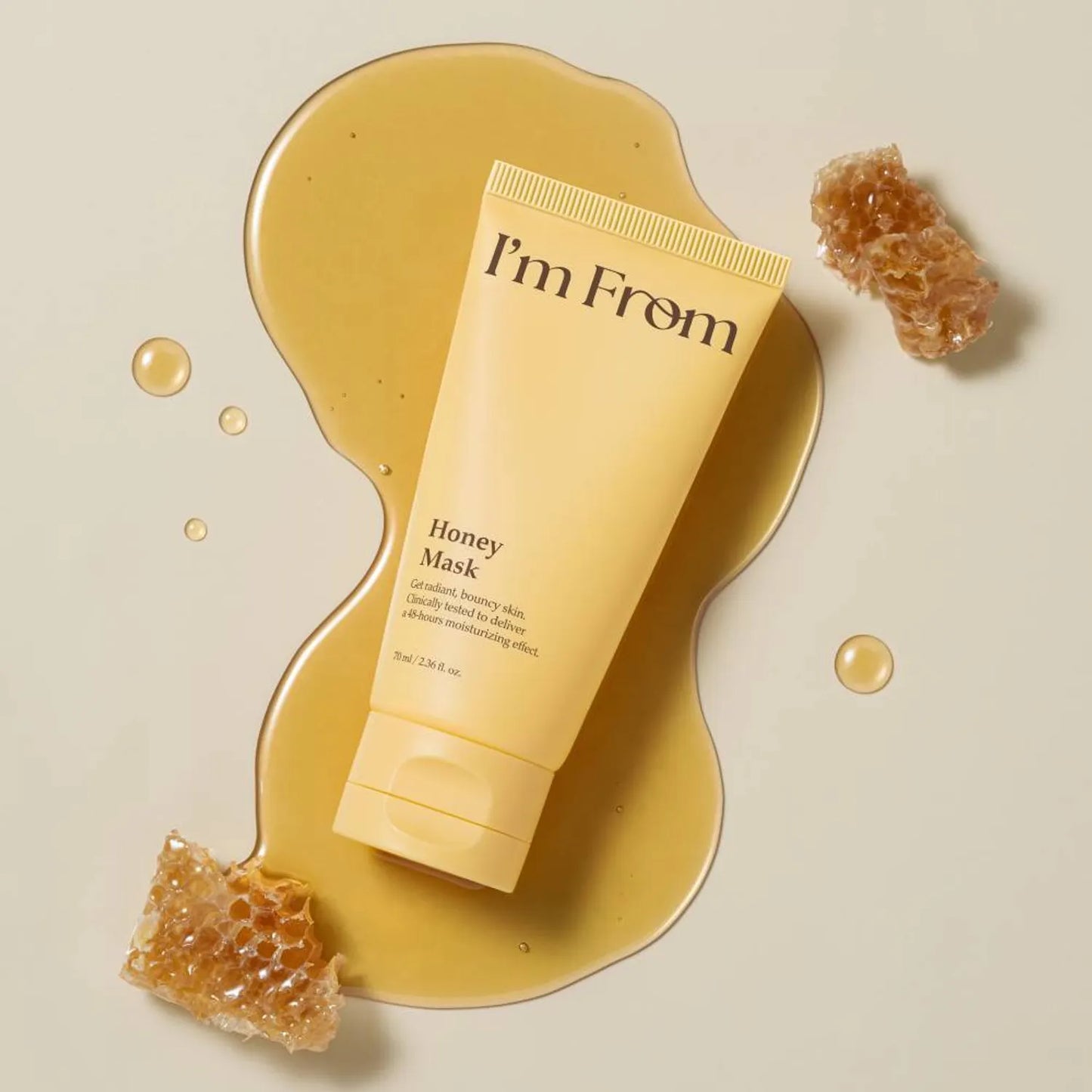 I’m From Honey Mask подхранва, хидратира и озарява кожата с мед и прополис. Идеална за суха и чувствителна кожа.
