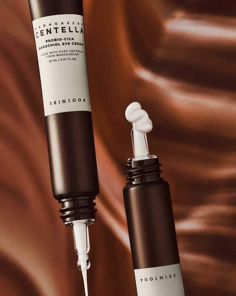 SKIN1004 Eye Cream с бакучиол изглажда линии, изсветлява тъмни кръгове и хидратира. Подходящ за чувствителна зона около очите.
